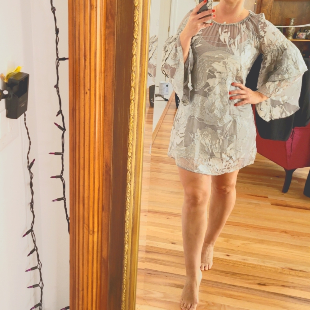 Poleci silk dress,sz 6